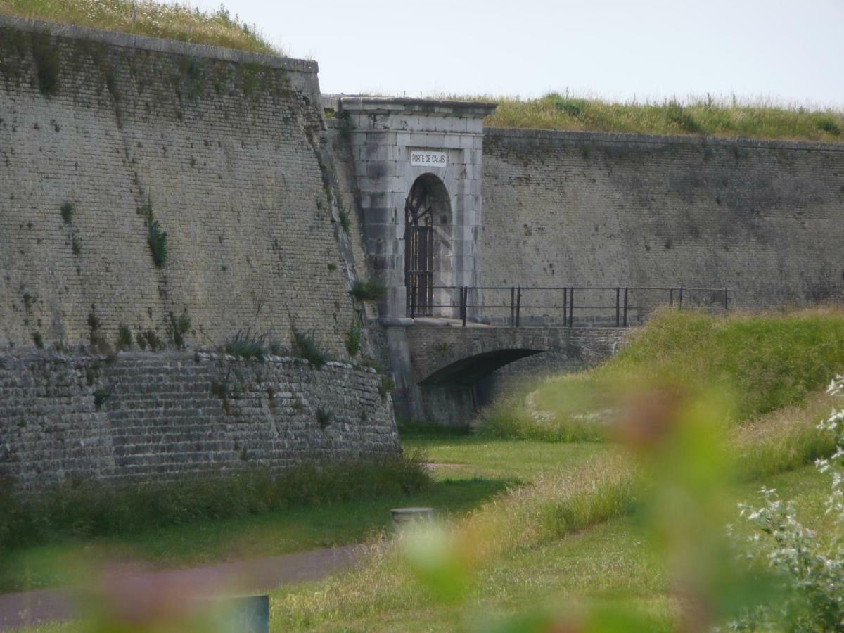 Escale Marine A 4 Etoiles Calais